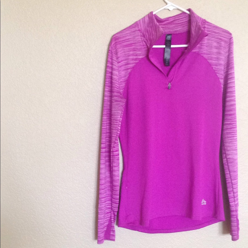 Athletic top